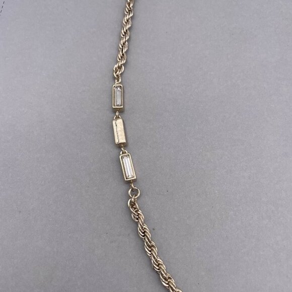 Banana Republic Station Crystal Rope Chain Necklace Gold-Tone 32 Inches - Picture 4 of 7